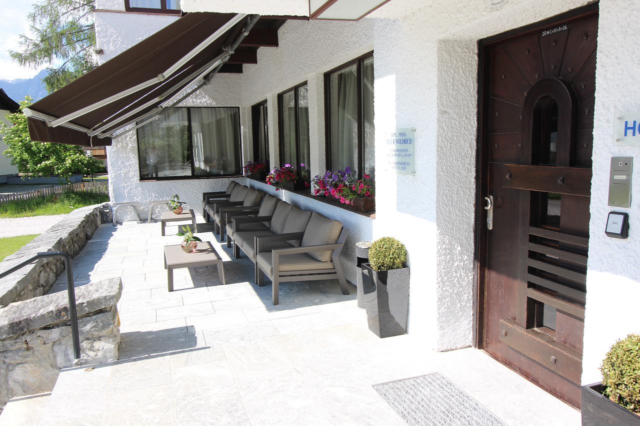 Hotel Berghof 蒂罗尔-泽费尔德 外观 照片